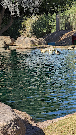 Shopping Mall «Southern Palms Shopping Center», reviews and photos, 1528 E Southern Ave, Tempe, AZ 85282, USA