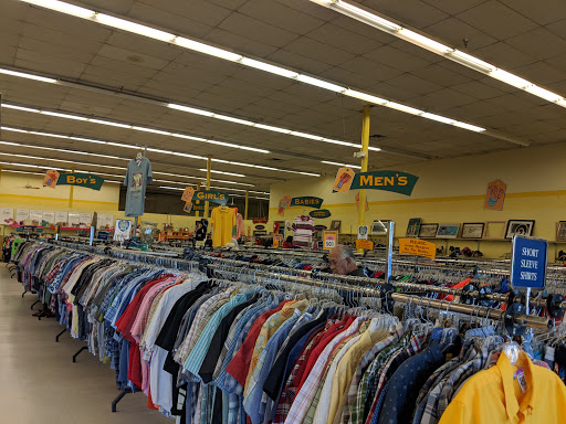 Thrift Store «Thrift Town», reviews and photos, 5700 Manchaca Rd #240, Austin, TX 78745, USA