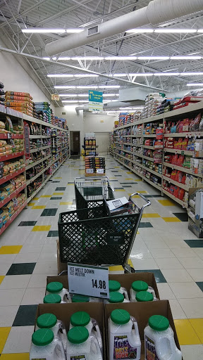 Pet Supply Store «Pet Supplies Plus», reviews and photos, 3340 Sheridan Dr, Amherst, NY 14226, USA