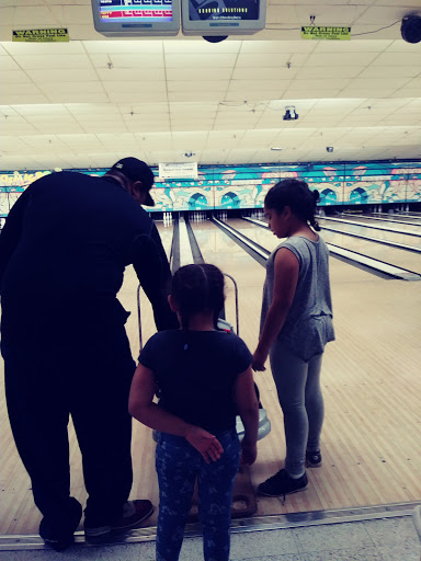 Bowling Alley «Burlington Bowl & Recreation Center», reviews and photos, 4486 US-130, Burlington, NJ 08016, USA