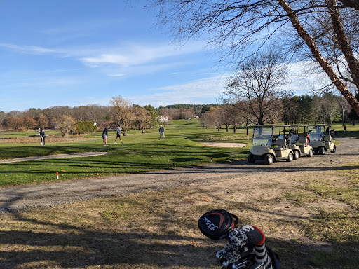 Public Golf Course «Sandy Burr Country Club», reviews and photos, 103 Cochituate Rd, Wayland, MA 01778, USA