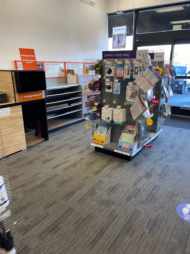 Print Shop «FedEx Office Print & Ship Center», reviews and photos, 257 W Calaveras Blvd, Milpitas, CA 95035, USA