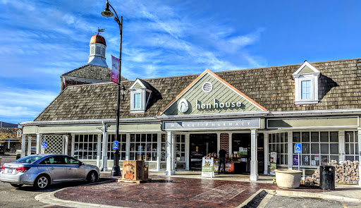 Shopping Mall «The Village», reviews and photos, 6920 Mission Rd, Prairie Village, KS 66208, USA