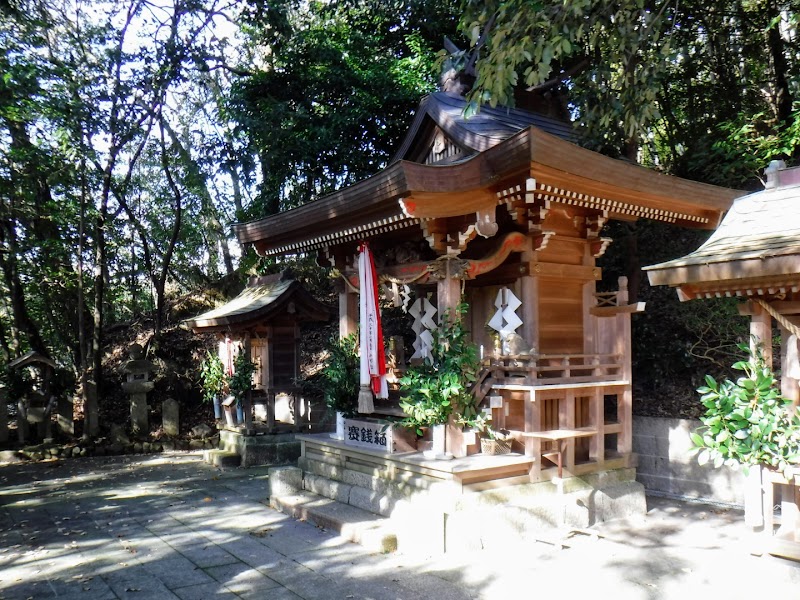 東谷神社