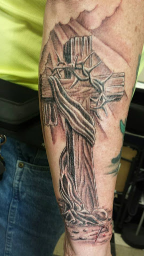 Tattoo Shop «Tattoo Fever», reviews and photos, 43 Bridge St, Pelham, NH 03076, USA