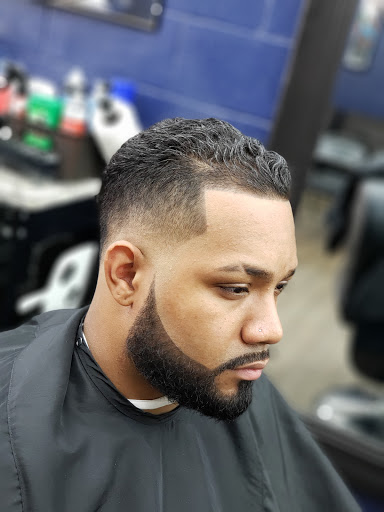 Barber Shop «Elegance Barber Shop & Salon», reviews and photos, 2522 E North St, Greenville, SC 29615, USA