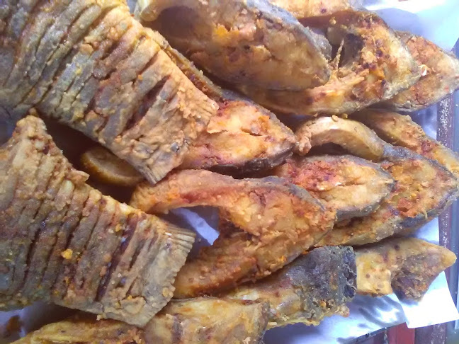 Opinii despre Halsütő és hal bolt Gyulán în Gyula - Étterem