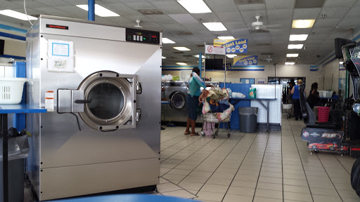 Laundromat «Discount Coin Laundry», reviews and photos, 2396 W Oak Ridge Rd, Orlando, FL 32809, USA