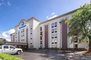 Quality Inn Southside Hotel & Suites image