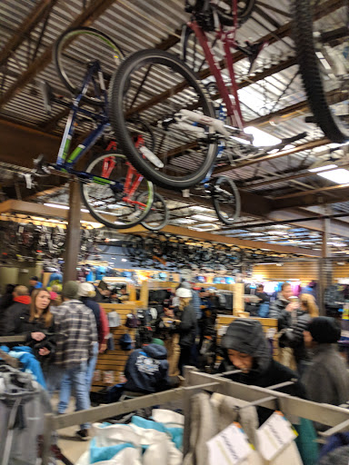 Camping Store «REI», reviews and photos, 1703 S Brentwood Blvd, Brentwood, MO 63144, USA