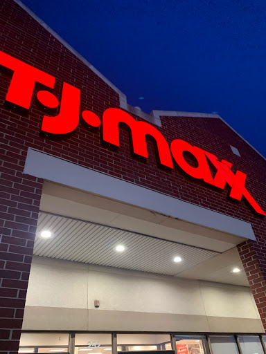 Department Store «T.J. Maxx», reviews and photos, 701 N Milwaukee Ave #252, Vernon Hills, IL 60061, USA