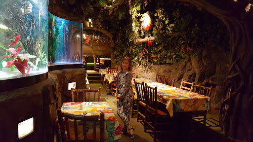 Restaurants with children s monitors en London