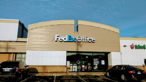 Print Shop «FedEx Office Print & Ship Center», reviews and photos, 3123 Berlin Turnpike, Newington, CT 06111, USA