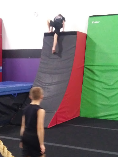 Gymnastics Center «Clarksville Elite Gymnastics Center», reviews and photos, 2231 Madison St, Clarksville, TN 37043, USA