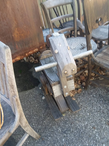 Furniture Store «Amanda Furniture Store», reviews and photos, 302 E Main St, Amanda, OH 43102, USA