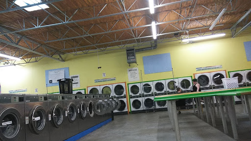 Laundromat «Amigo Laundry», reviews and photos, 3349 Country Club Dr W, Irving, TX 75038, USA