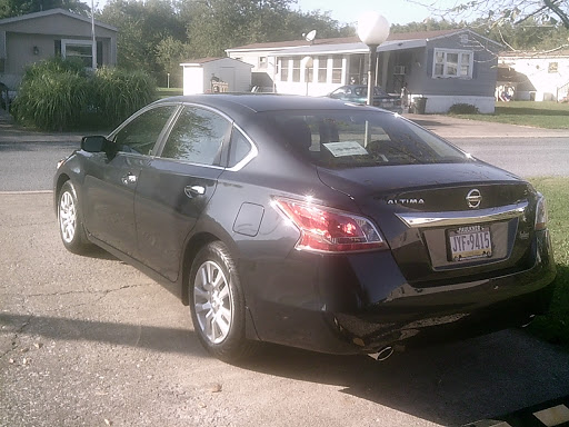 Used Car Dealer «Faulkner Nissan Harrisburg», reviews and photos, 3925 Paxton St, Harrisburg, PA 17111, USA