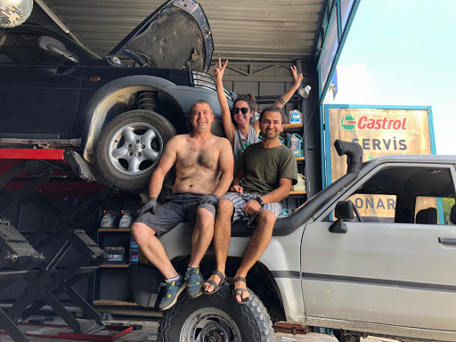 Yeni Ozan Oto Castrol Servis