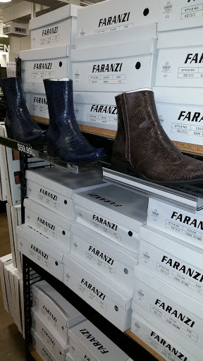 Clothing Store «K&G Fashion Superstore», reviews and photos, 4625 S Cooper St, Arlington, TX 76017, USA