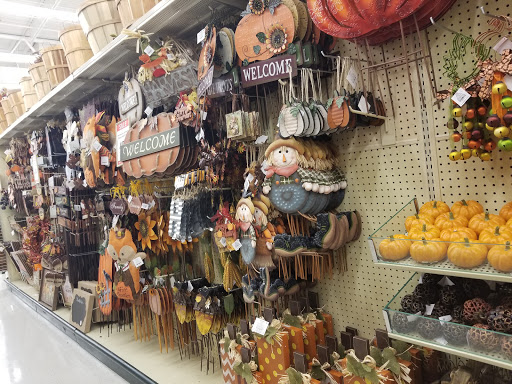 Craft Store «Hobby Lobby», reviews and photos, 1360 Carl D. Silver Parkway, Fredericksburg, VA 22401, USA