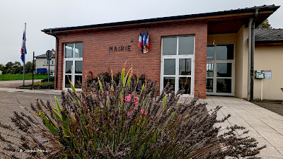 Mairie à Momerstroff