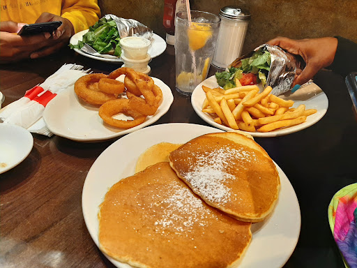 Diner «7th Ave Donuts and Diner», reviews and photos, 324 7th Ave, Brooklyn, NY 11215, USA