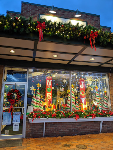 Florist «Herndon Florist, Inc.», reviews and photos, 716 Lynn St, Herndon, VA 20170, USA