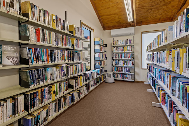 Reviews of Glenorchy Library in Dunedin - Library