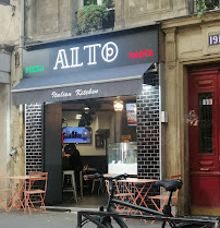 Bar du Restaurant italien Alto - Pizza & Pasta à Paris - n°14