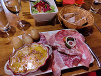 Raclette du Restaurant français La Table Savoyarde à Châtel - n°16