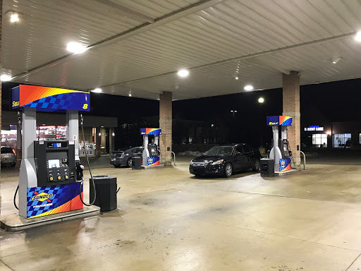 Gas Station «Sunoco Gas Station», reviews and photos, 30560 Milford Rd, New Hudson, MI 48165, USA