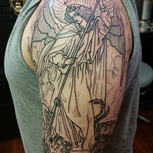 Explore ideas tattoo cuello hombre, creative tattoo ideas in Lakewood, available at Union Ave Tattoo Company