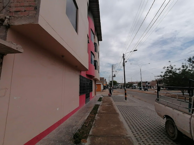 C. M, Paita 20701, Perú
