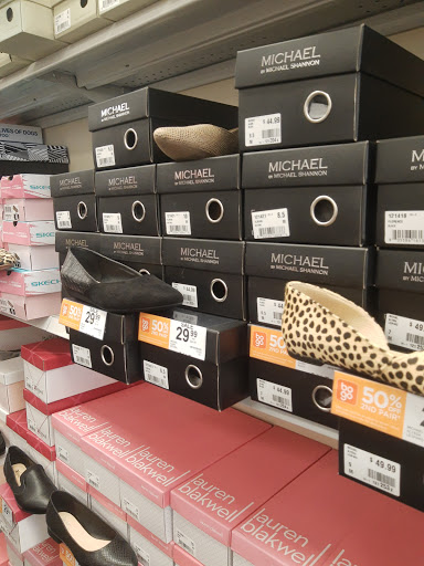 Shoe Store «Rack Room Shoes», reviews and photos, 1985 E Main St #1, Spartanburg, SC 29307, USA