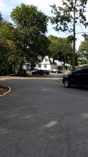 Golf Course «Silver Lake Golf Course», reviews and photos, 915 Victory Blvd, Staten Island, NY 10301, USA