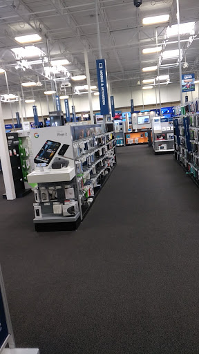 Electronics Store «Best Buy», reviews and photos, 2700 S I-35 Service Rd, Moore, OK 73160, USA