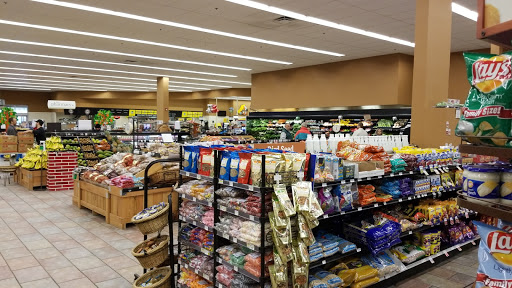 Giant Eagle Supermarket