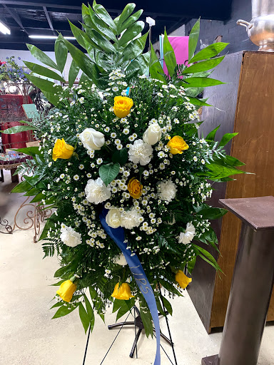 Florist «House of Flowers», reviews and photos, 1728 W Main St #2, Dothan, AL 36301, USA