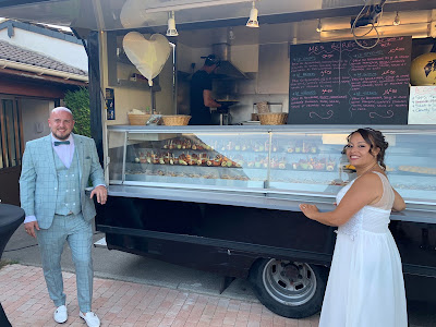 O'max burger. Food truck. à Cergy