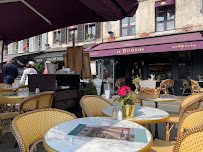 Atmosphère du Restaurant français La Bisquine à Honfleur - n°2