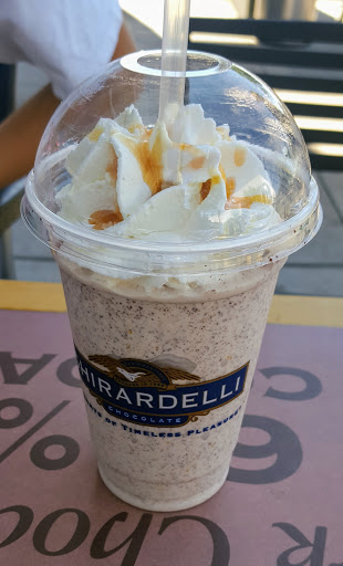 Chocolate Shop «Ghirardelli Outlet and Ice Cream Shop», reviews and photos, 11980 Harlan Rd, Lathrop, CA 95330, USA