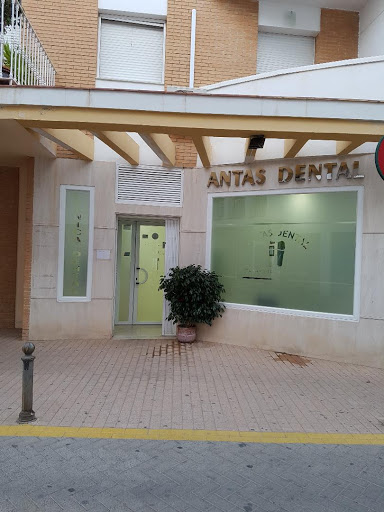 Clínica Dental Antas Dental en Antas, Almería