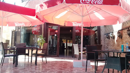 Josian Restaurant & Cafe - Josian Restaurant and Cafe, Al Kulliyah Al Elmiyah Al Eslamiyah St D39, Amman, Jordan
