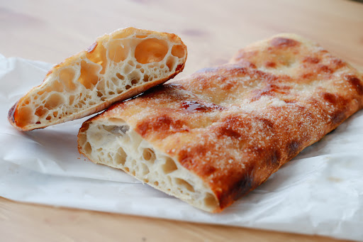 Forn Nostre · Obrador de pa i Pastelería artesans en Canet de Mar, Barcelona