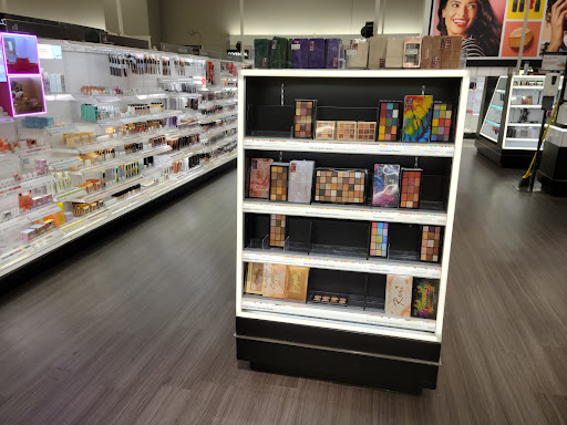 Department Store «Target», reviews and photos, 3000 Harbison Dr, Vacaville, CA 95687, USA