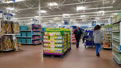 Department Store «Walmart Supercenter», reviews and photos, 9205 Gibsonton Dr, Gibsonton, FL 33534, USA
