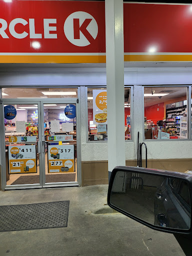 Circle K, 504 W Temperance St, Ellettsville, IN 47429, USA, 