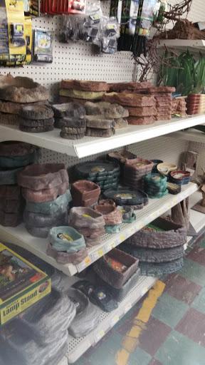 Pet Store «The Pet Zone», reviews and photos, 20 W Oak St, Pittston, PA 18640, USA