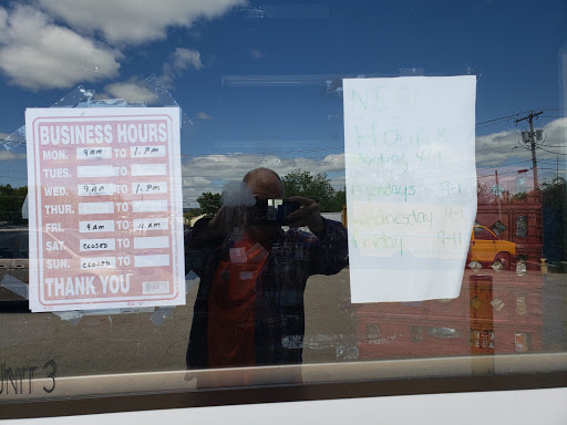 State Liquor Store «NH Liquor & Wine Outlet», reviews and photos, 68 Elm St, Manchester, NH 03103, USA