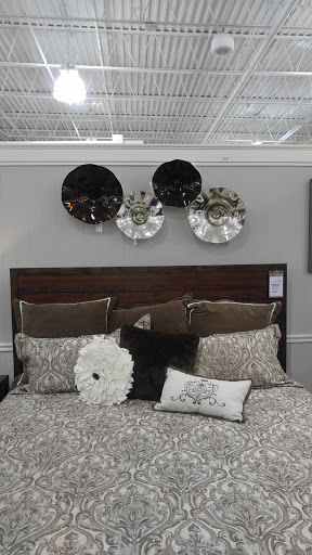 Furniture Store «Value City Furniture», reviews and photos, 15770 South La Grange Road, Orland Park, IL 60462, USA